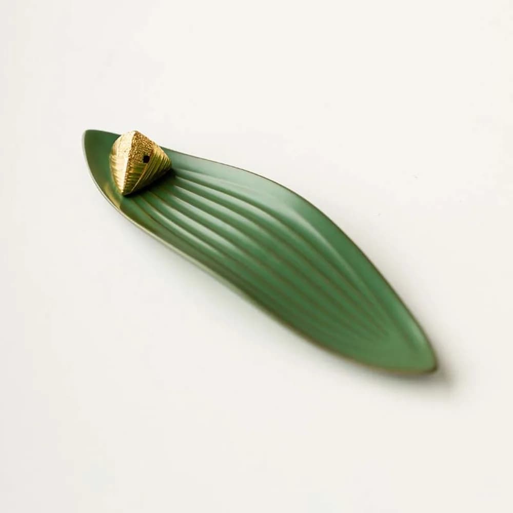 Boat Shape Zongzi Incense Holder Mini with Zongzi Leaf Base Incense Stick Burner Zen Style Traditional Aromatherapy Ornament