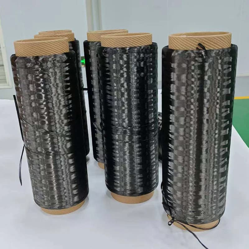 Lightweight Industrial Carbon Fiber Yarn 12K 24K 100% Pure Black Fiber Heat Resistant Low Ash Composite Raw Material