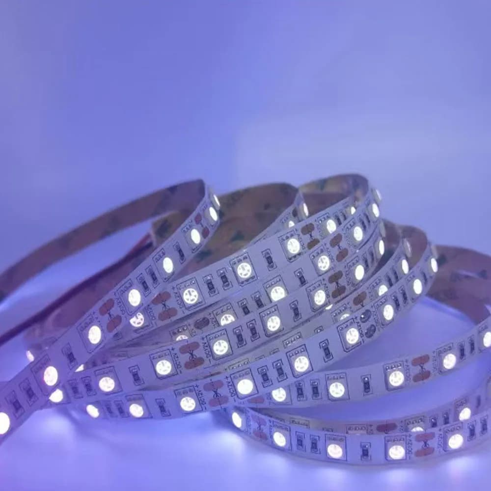 Striscia LED UV da 1 m-5 m DC5V DC12V SMD 5050 60 LED/M 365NM 395nm Raggio ultravioletto per validazione valuta a fluorescenza DJ e medica