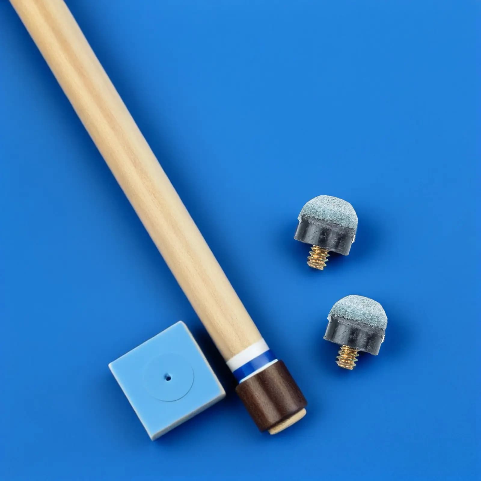 30 Pezzi Punte per Stecca da Biliardo 10mm, Preformate e Avvitabili, Morbide, per Sostituzione Stecche da Snooker e Biliardo, Controllo dell'Attrito Migliorato