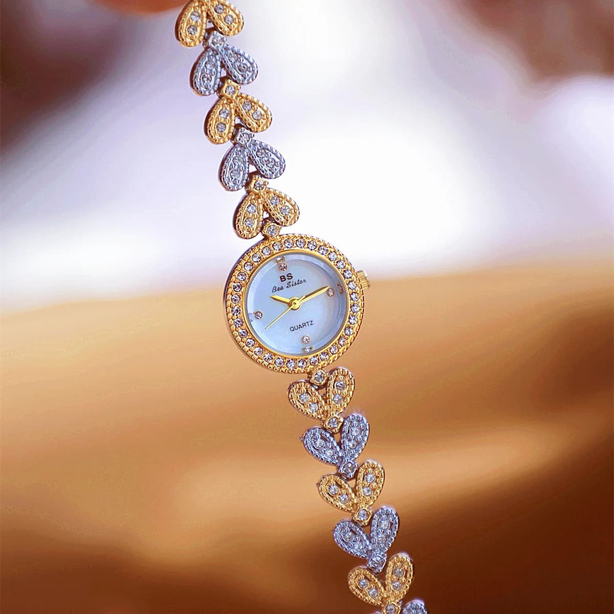 2022 nuovo arrivo di lusso diamante cuore braccialetto Chic piccolo quadrante orologio al quarzo impermeabile per le donne regalo di natale FA1738