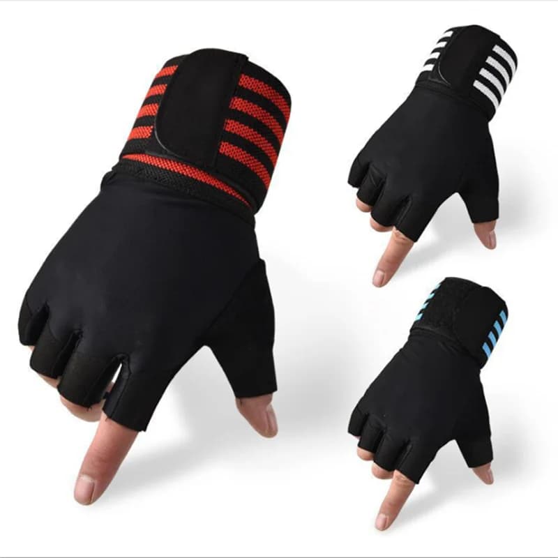 Breathable gloves for outdoor sports