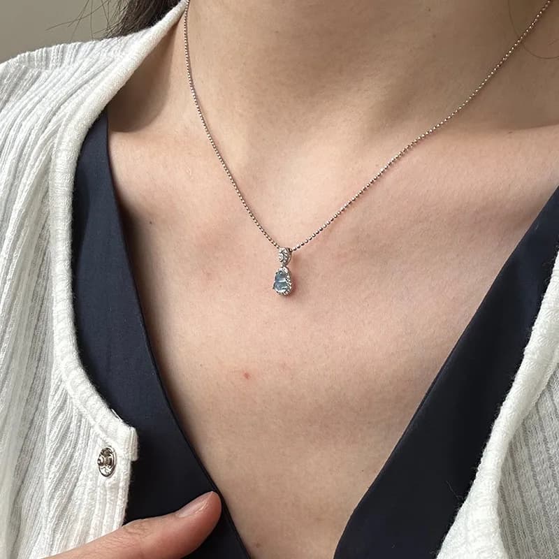 Silver 925 Necklace 45 cm Blue Pumpkin Pendant Minimalist Fashion Necklace with silver 925 pendant with zircons for women's jewelry Daily