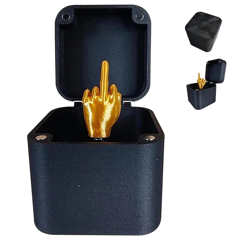 **Amusing medium finger in box: funny desk furniture and gift desk for office, Halloween and Christmas**(87 characters)