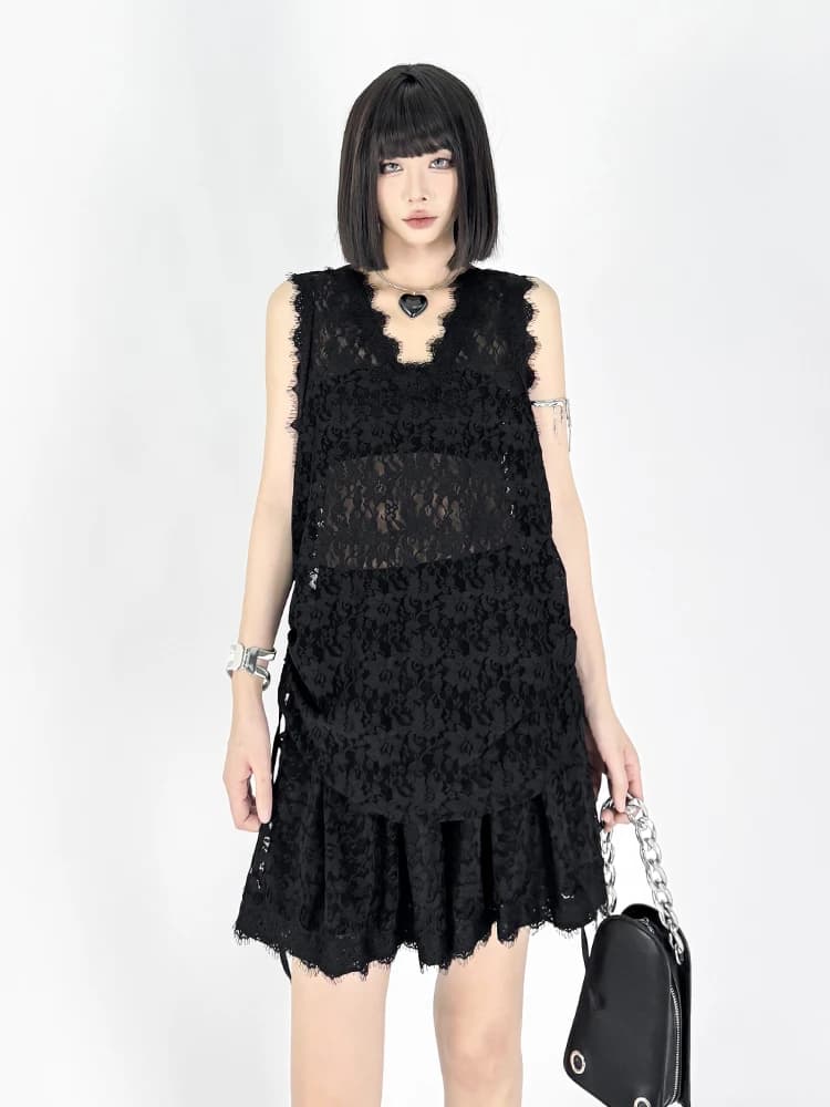 Fashionable Lace Set Women's Black V-Neck Sleeveless Vest Elastic Waist Shorts Sweet Cool Hong Kong Style Unique Design Sensa...