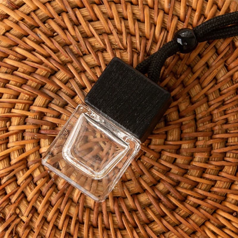 1PC Bottle Empty Auto Diffuser Essential Oil Fragrance Tinta Square Carpet Black Deodorant Perfume Bottle Bouquet Ornament