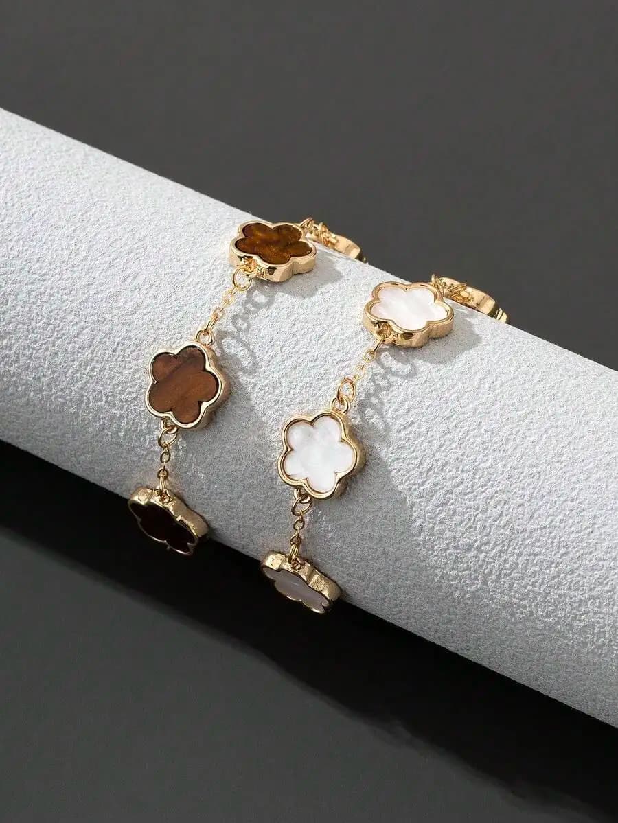 2pcs set classic white brown clover bracelets for Valentine’s Day