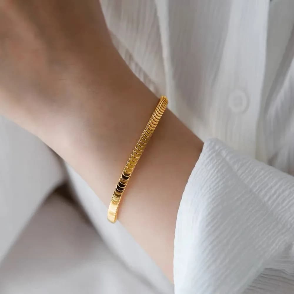 Bracciale di giunzione con motivo a squame di pesce in acciaio inossidabile color oro dal design personalizzato per regalo di gioielli con braccialetto per feste da donna