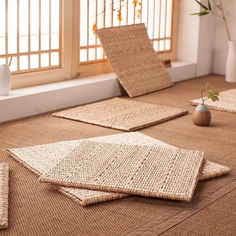 Natural Straw Braided Seat Cushion Antique Square Chair Mat for Car Yoga Tatami Bearing Breathable Meditation Mat