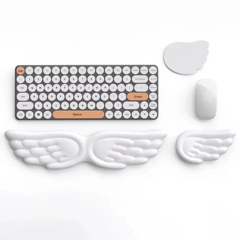 Tappetino da scrivania ergonomico grande in silicone antiscivolo con poggiapolsi a forma di ali d'angelo, accessorio creativo per ufficio e gaming, per alleviare il dolore.