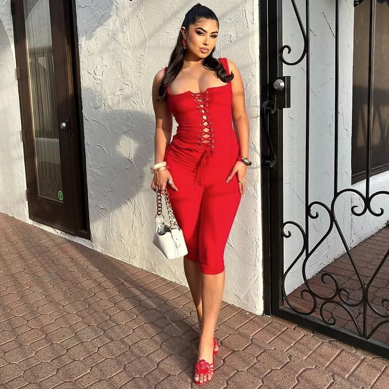 Spice Girl Cintura toracica Gilet piccolo Pantaloncini slim tinta unita Set Abbigliamento donna 2025 Commercio all'ingrosso di nuovi prodotti estivi