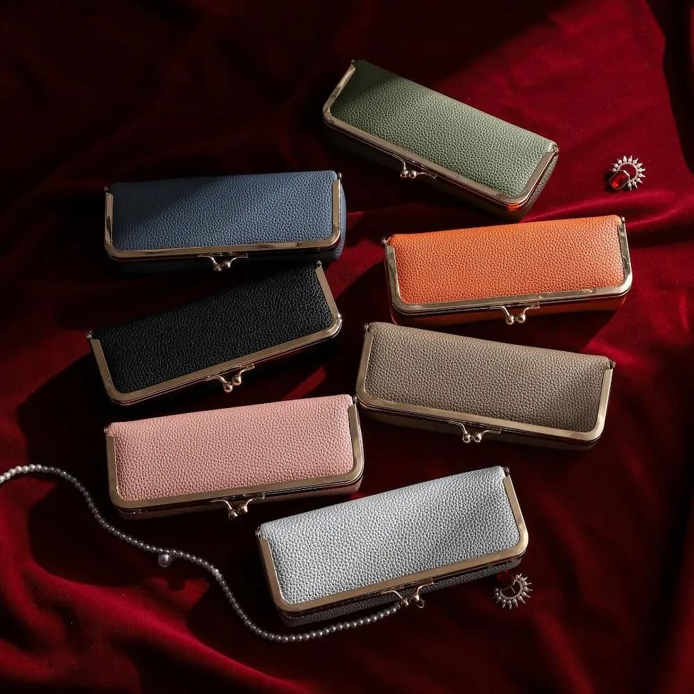 Borsa Multifunzionale in Pelle PU per Gioielli, Design Anti-smarrimento, Grande Capacità, Borsa Cosmetica da Donna con Chiusura Automatica, Alla Moda
