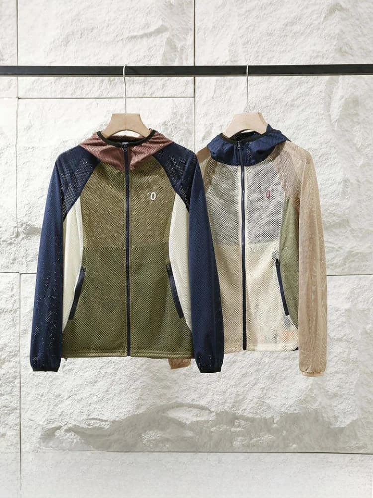 Giacca Traspirante in Rete Tecnologica con Protezione UV ad Asciugatura Rapida per Uomo e Donna, Stile Casual Estivo con Cappuccio e Maniche Lunghe