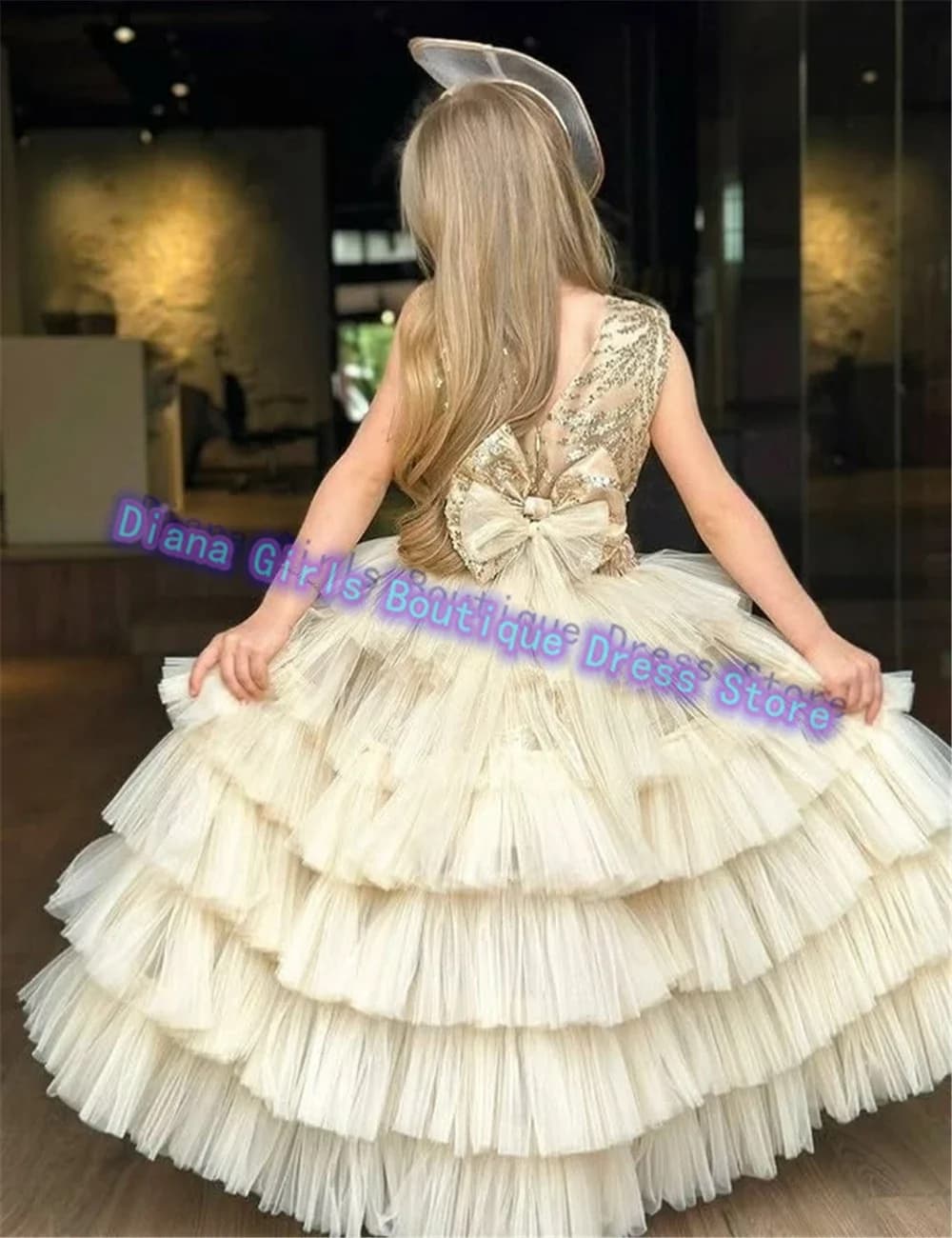 Abito da ragazza di fiori squisito tulle dorato soffice per abiti da sposa Abiti da ballo da sera per feste di compleanno da principessa per bambine