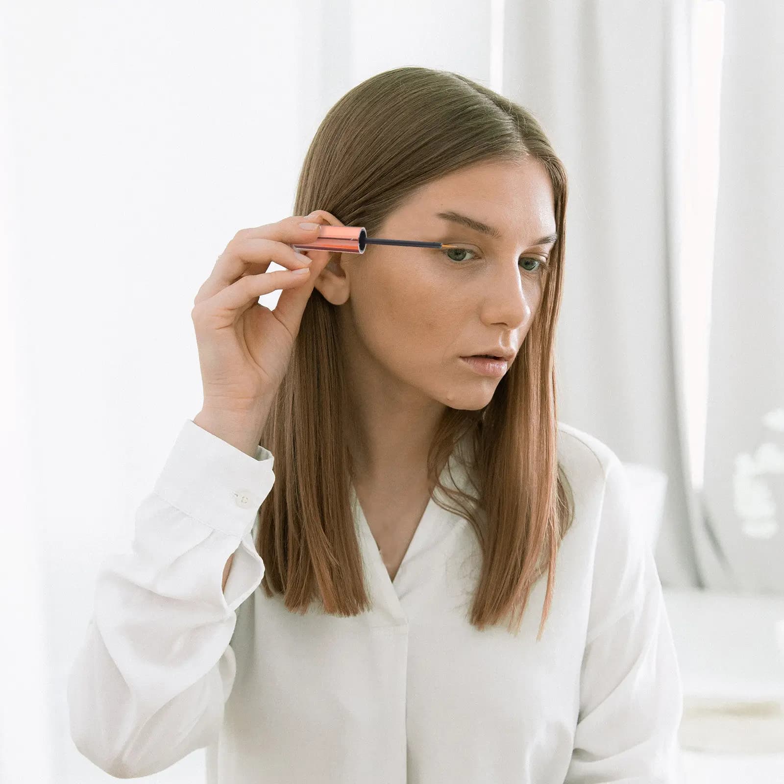 4 tubetti ricaricabili per mascara, contenitori dorati vuoti per crema ciglia, strumenti fai da te per il trucco, flaconi per ciglia con pennello riutilizzabili