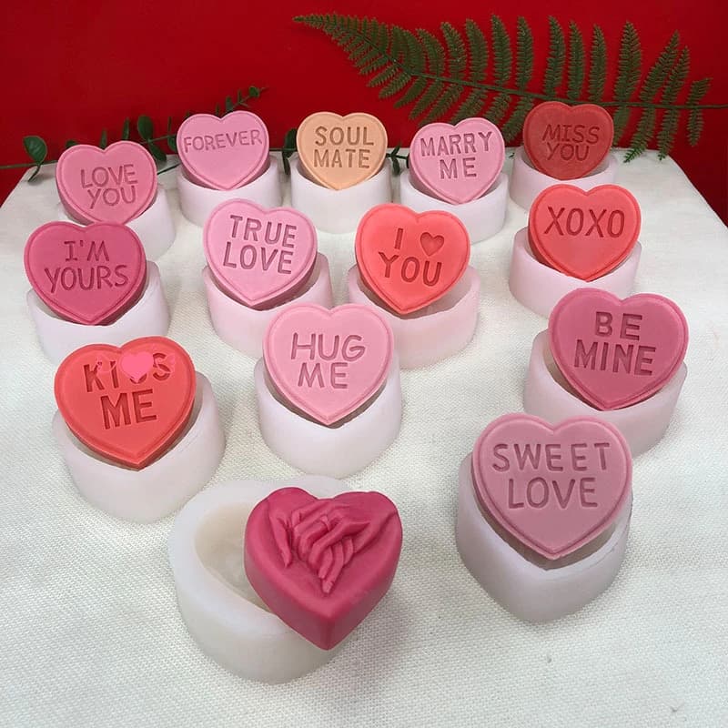 7 stili 3D Lettera a forma di cuore Stampo per candele in silicone Amore fai da te Sapone Aromaterapia Stampo in resina di gesso Regali di San Valentino Arti