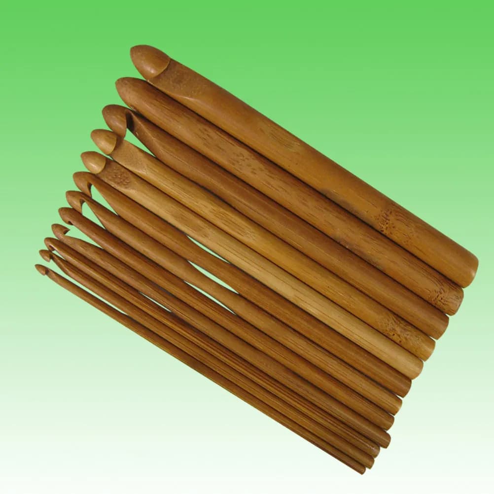Set di 12 Ferri da Maglia in Legno, Strumento Artigianale Naturale ed Ecologico per Principianti ed Esperti, Impugnatura Confortevole