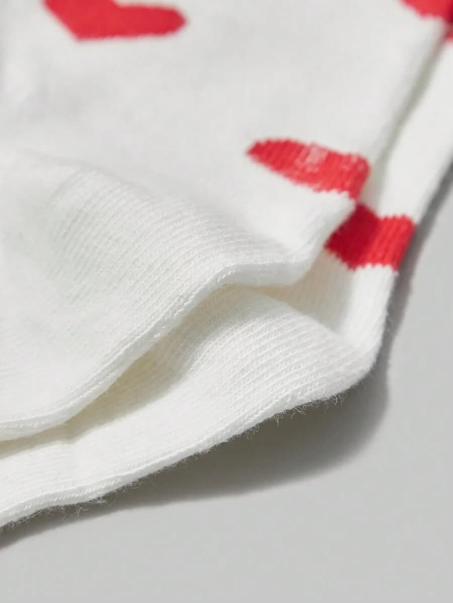 Red And White Heart Pattern Mid-Calf Socks For Adults