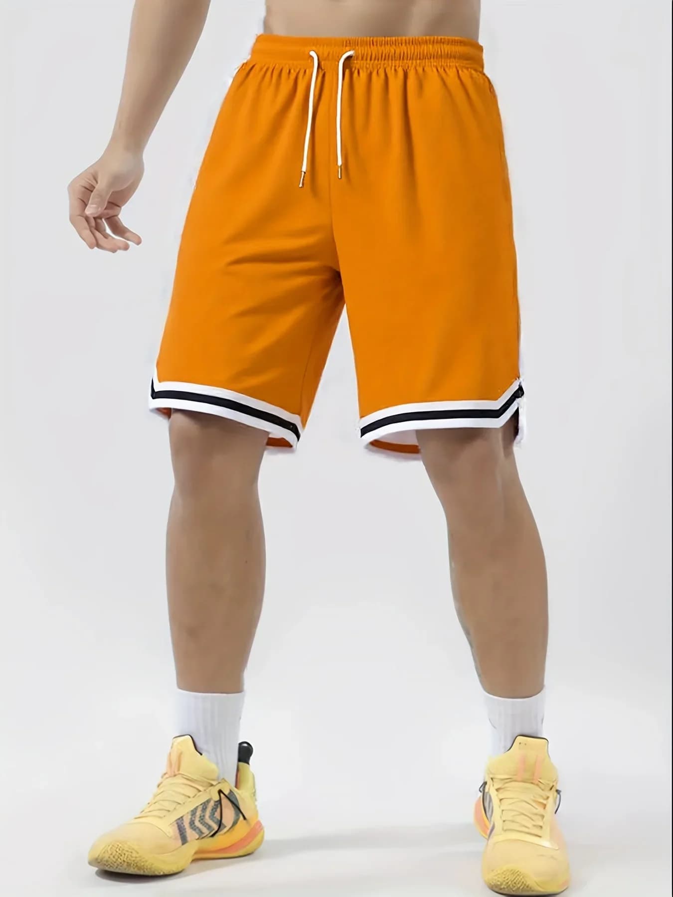 Pantaloncini sportivi da uomo in poliestere traspirante a righe, tinta unita, con coulisse, adatti per basket, corsa, escursionismo.