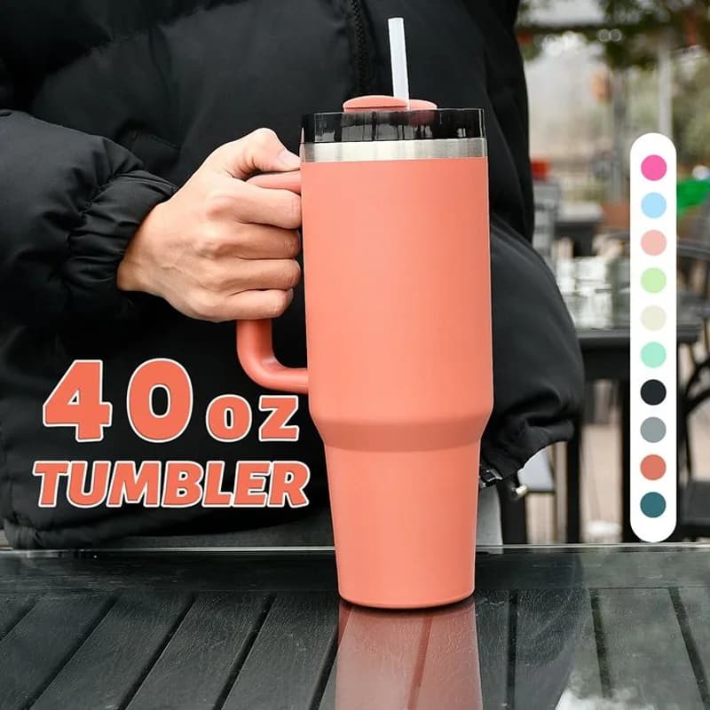 Tazza per auto isolata in acciaio inossidabile da 40 once con manico e cannuccia - Mantiene freddo e caldo, ideale per caffè/birra, ottimo regalo per le vacanze, Portab