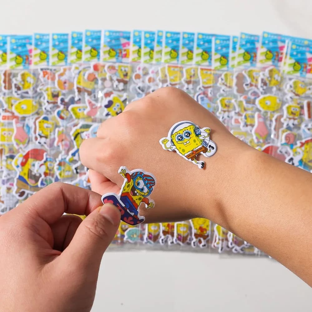 Confezione da 12 Adesivi 3D SpongeBob - Fogli di Adesivi a Bolle con Cartoni Animati, Giocattoli Educativi Fai-da-Te e Regali per Bambini, Ragazzi e Ragazze