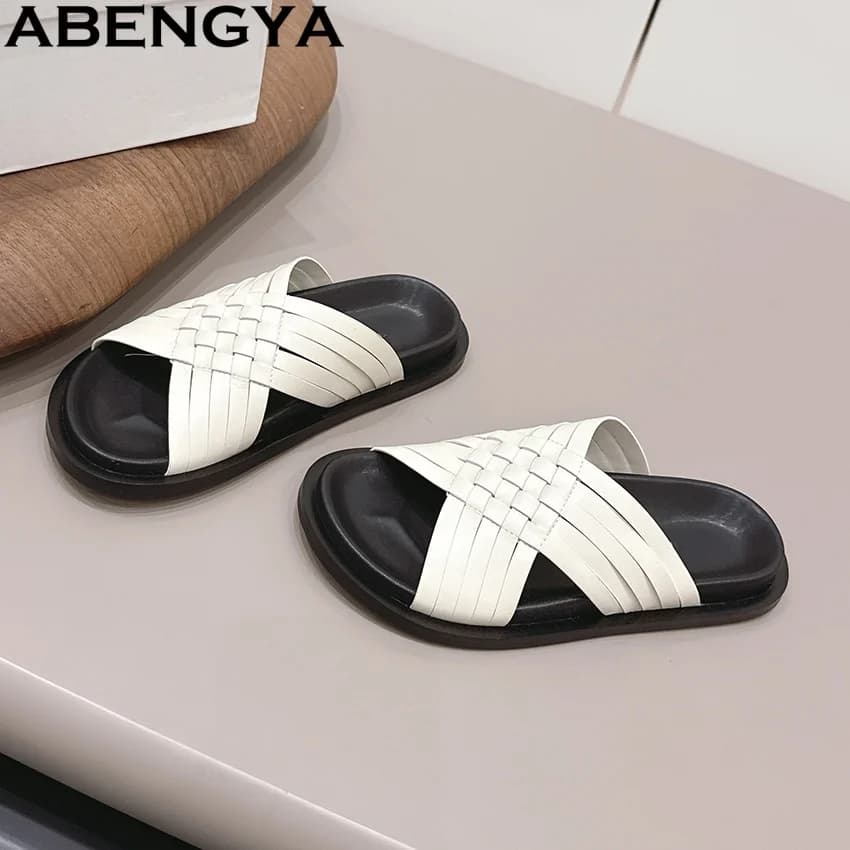 Ciabatte estive bianche in pelle da donna, sandali piatti da spiaggia per le vacanze, scarpe basse da donna con punta aperta, ciabatte con plateau, sandali da donna