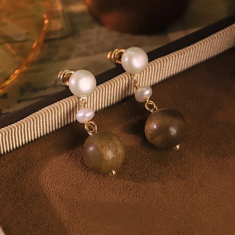 Original Handmade Freshwater Pearl Sandalwood Stud Earrings Luxury Minimalist Elegant Versatile Ear Jewelry for Women Daily Wear