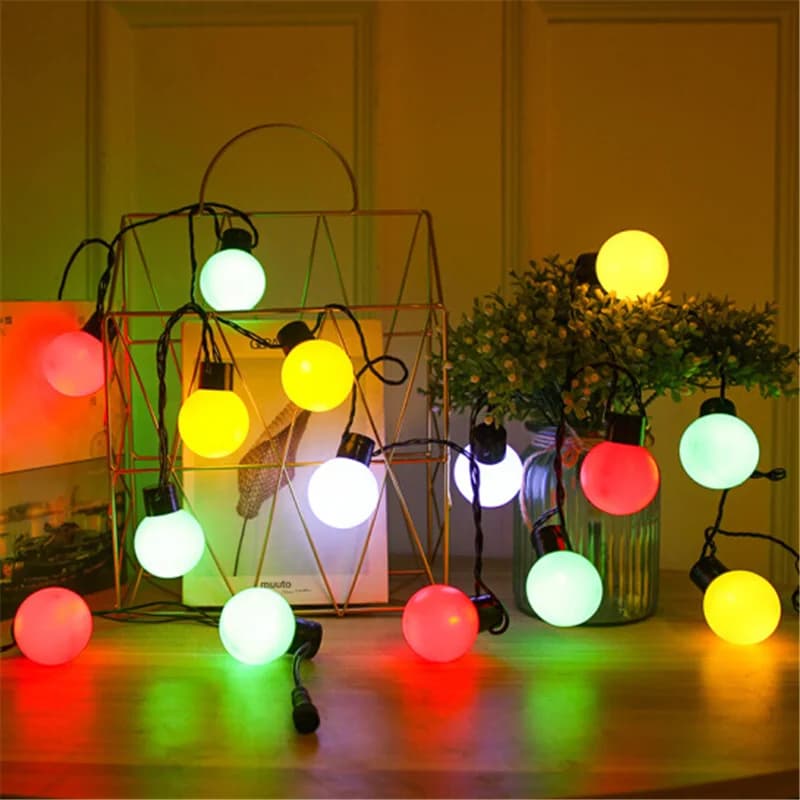 Tirvose 20LED Lampadina a sfera rotonda Globo String Light 220V Spina UE Lucine natalizie all'aperto per la decorazione del giardino di nozze della festa