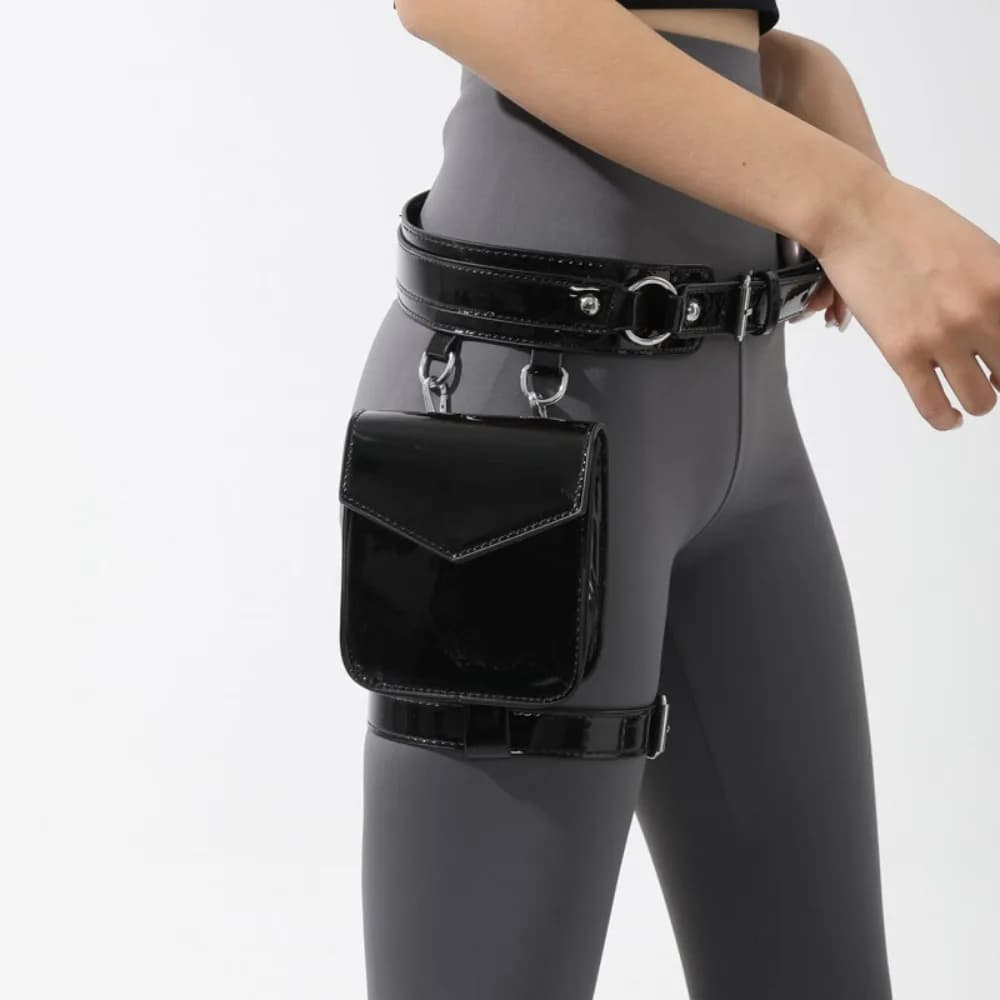 Creative Punk Metallic Waist Belt Pouch Goth PU Leather Thigh Harness Leg Bag Leg Ring Coin Purse Motorcycle Waistpack Outdoor