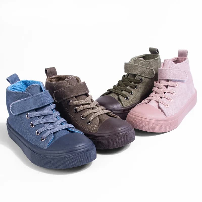 High unisex shoes for big children, durable canvas upper, comfortable casual sneakers