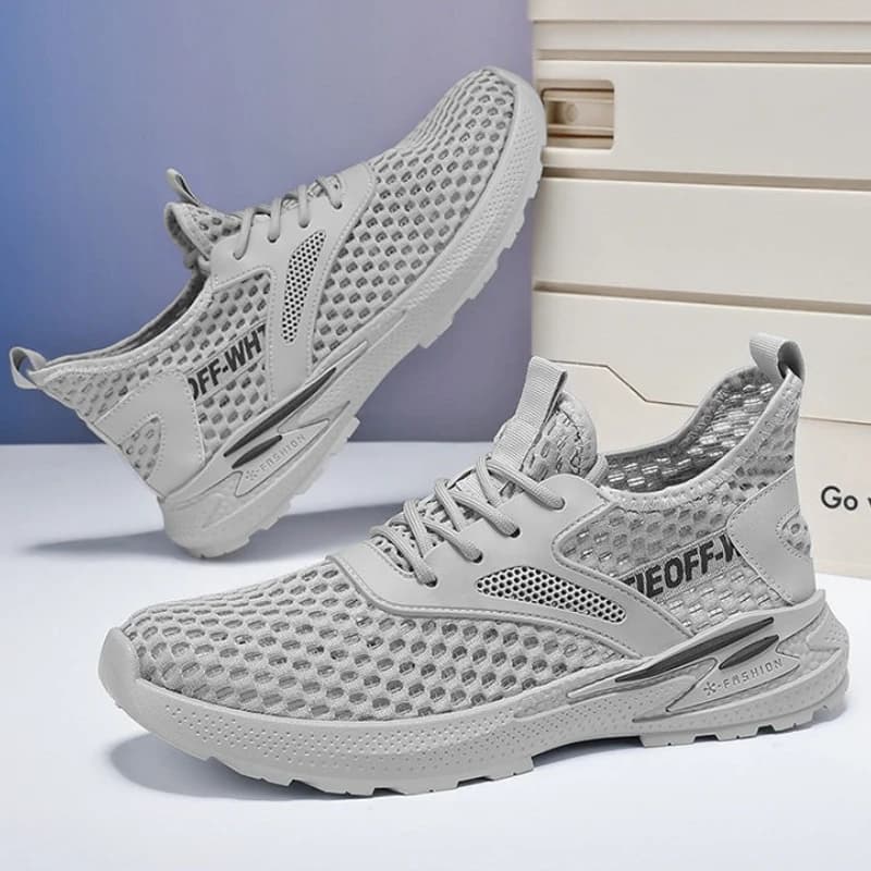 Quick-drying hiking Korean casual men's shoe breathable in promotion Lightweight jump without wide sports shoes in men's leather