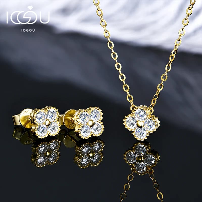 IOGOU 3 in 1 trifoglio fiore pendente collana orecchini bracciale set 925 argento 3mm D Moissanite set di gioielli fascino per le donne regalo
