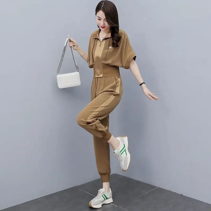 Sports Casual Suits Women Summer 2025 New Temperament Short Sleeve T-shirt High Waist Pencil Pants Professional Two Piece Sets