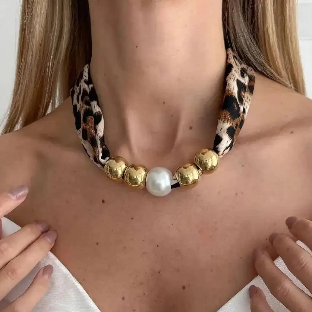 Salircon 5 Styles Elegant Imitation Pearl Leopard Print Velvet Rope Choker Necklace Women Dress Banquet Accessory Charm Jewelry