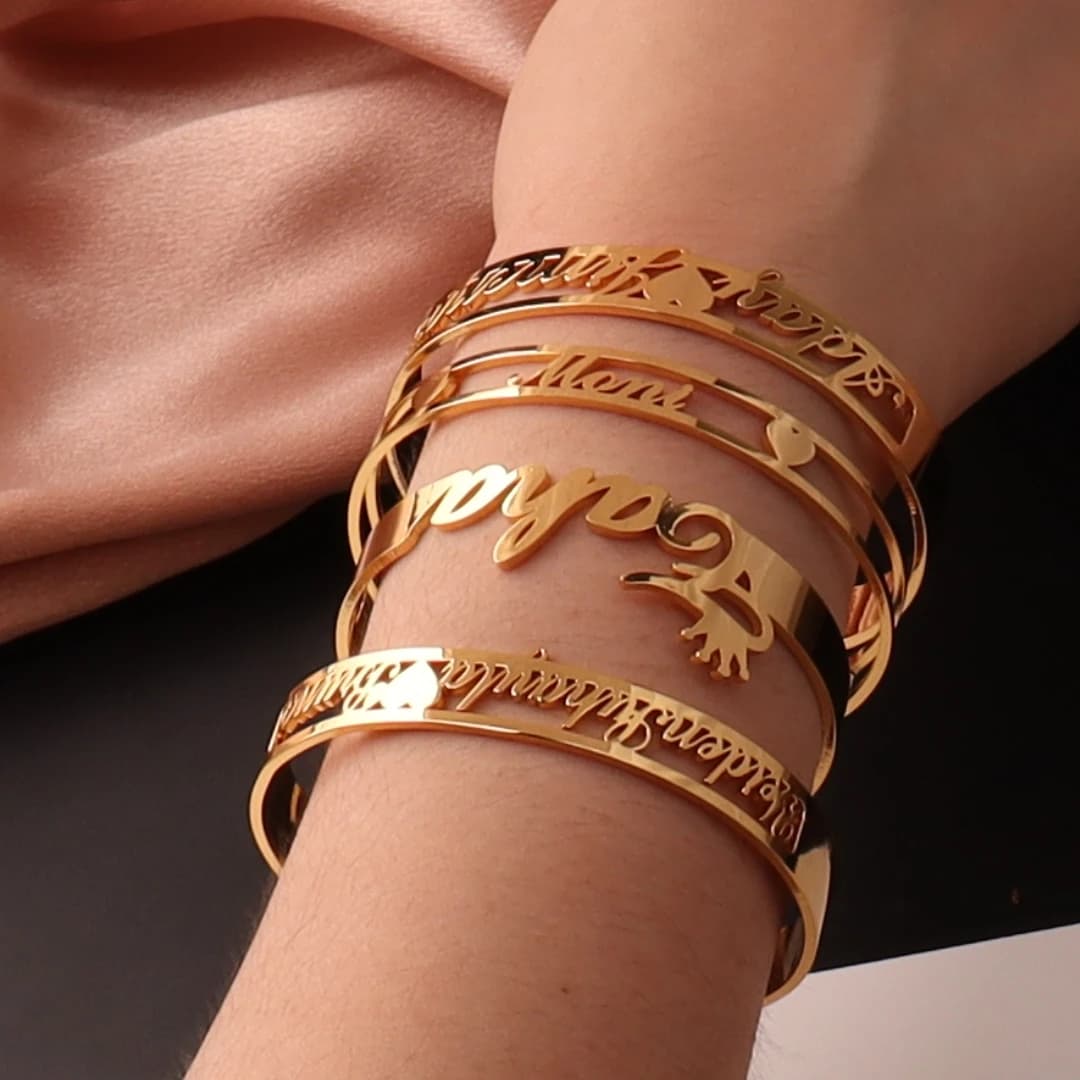 Personalized Custom Name Crown Heart Fashion Bangle Stainless Steel Gold Color Bracelet for Women Jewelry Birthday Gift
