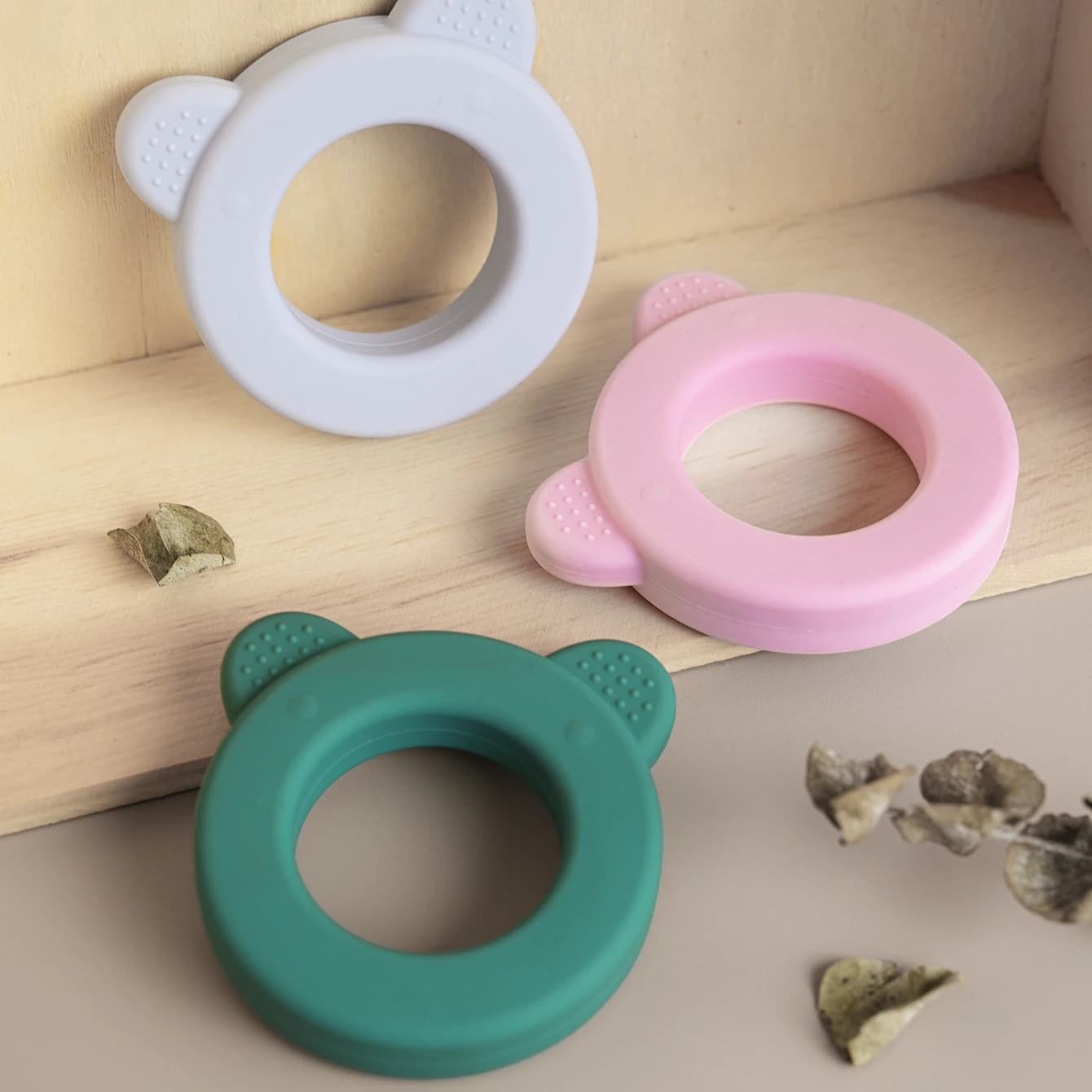 Colore Bambini 1PCS Orso Del Silicone Massaggiagengive Sonaglio Giocattolo 0-12 Mesi Bambino Da Masticare Molare Giocattolo BPA Libero Sicuro Sensoriale Dentizione Sollievo