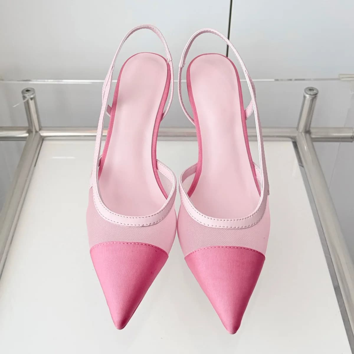 Sandali con tacco a spillo e pannello in rete da donna 2026, con punta a punta, eleganti e chic per appuntamenti YYT26041930