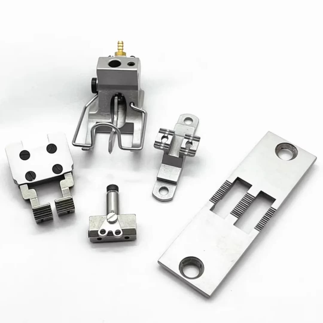 Durkopp Adler 867 1767 Cintura di posizione pneumatica a doppio ago Piede a pressione media per accessori per macchine da cucire industriali