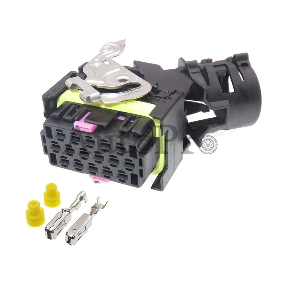 1 Set 16 fori 1928404195 1928404201 504122542 spina del cavo di trasmissione del motore dell'auto EDC7 connettore ECU Common Rail prese della scheda del PC