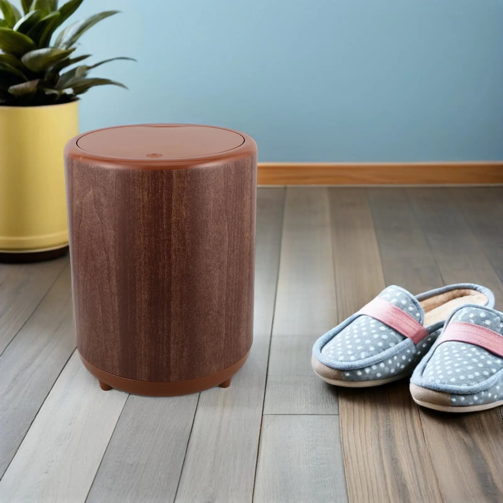 Cestino per Rifiuti da 12L con Coperchio a Pressione, Design Sottile Effetto Legno per Bagno, Camera da Letto, Cucina, Ufficio, Hotel