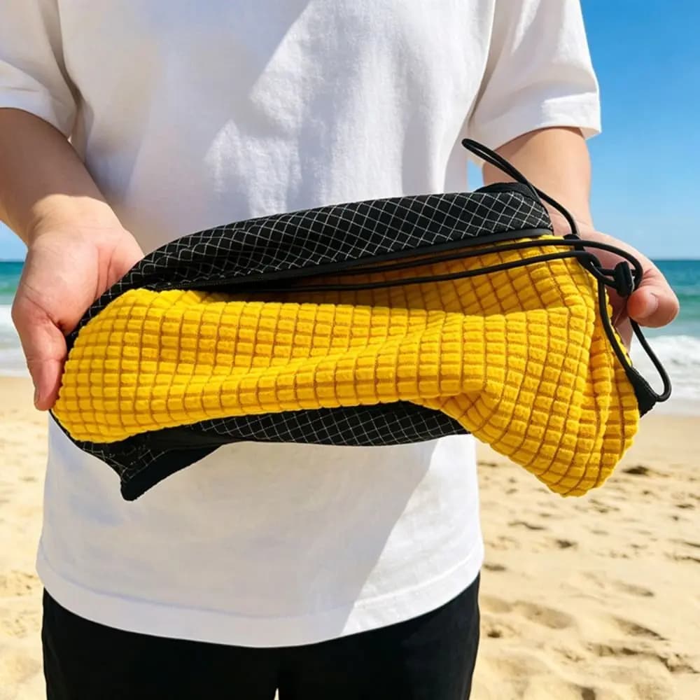 Soft 2-in-1 Pillow Storage Bag Grid Pattern Ultralight Makeup Organizer Large Capacity Retro Color Travel Pouch Outdoor Hiking