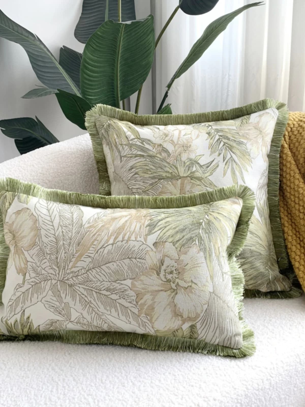 Fodera per cuscino decorativa moderna e semplice con motivo floreale tropicale, 45x45cm, e cuscino lombare 30x50cm in fibra di vetro.