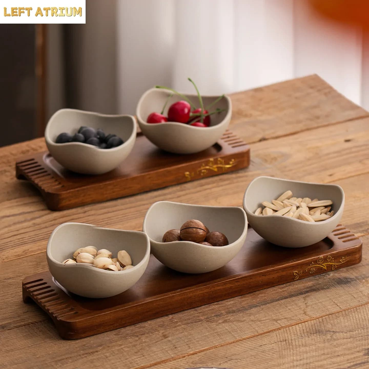 snack plate, dried fruit plate, household living room coffee table, refreshments, nuts, candy, snacks, terracotta fruit plate