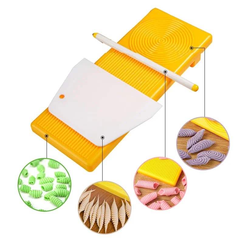 Pasta di plastica maccheroni bordo Spaghetti maccheroni Pasta Gnocchi Maker mattarello integratore alimentare per bambini stampi strumento da cucina manuale