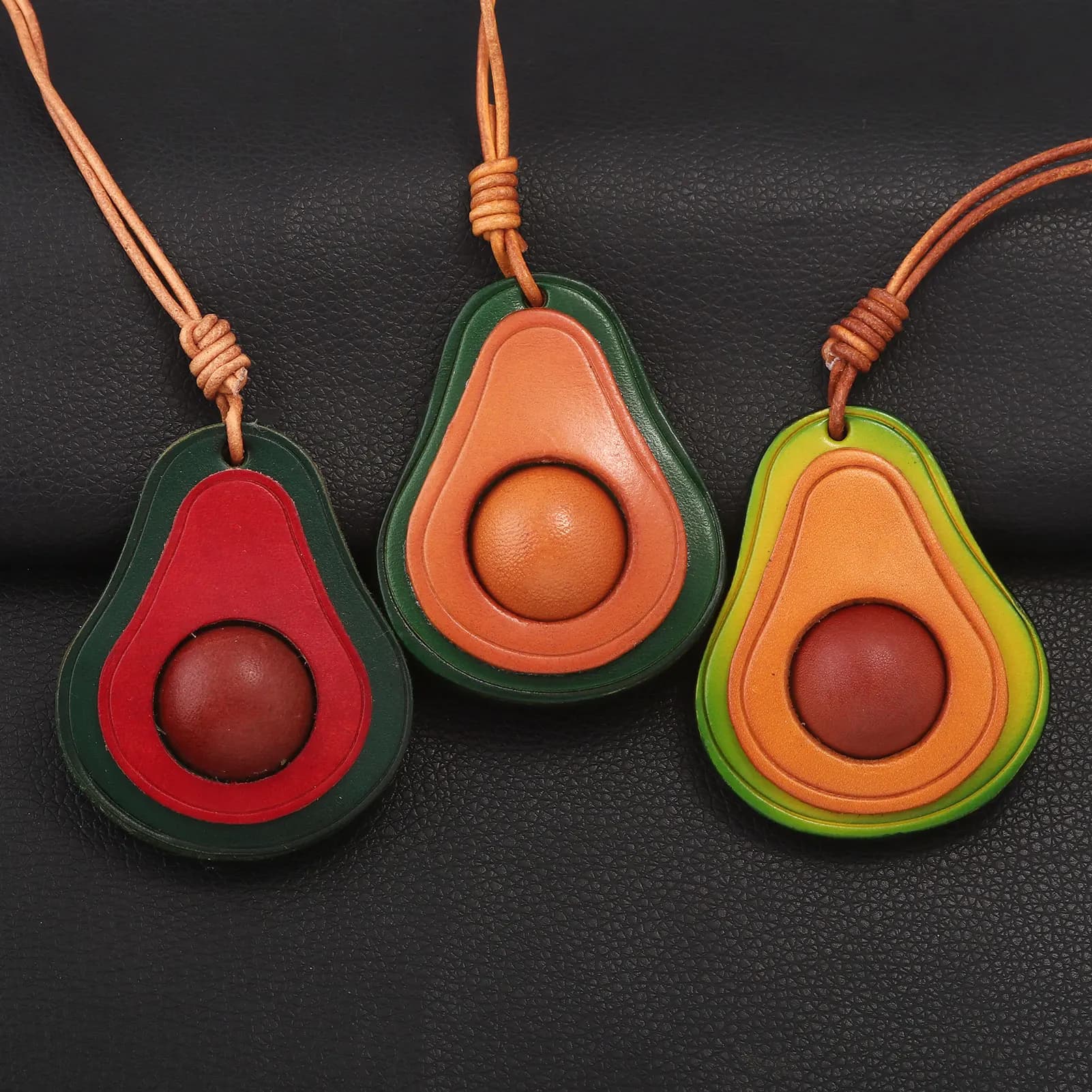 Leather pendant for bag, for woman and man, for fashion, with cute animals, Small panda, bear, Stella, Cactus, Plant, Charm and Keychain, Gift