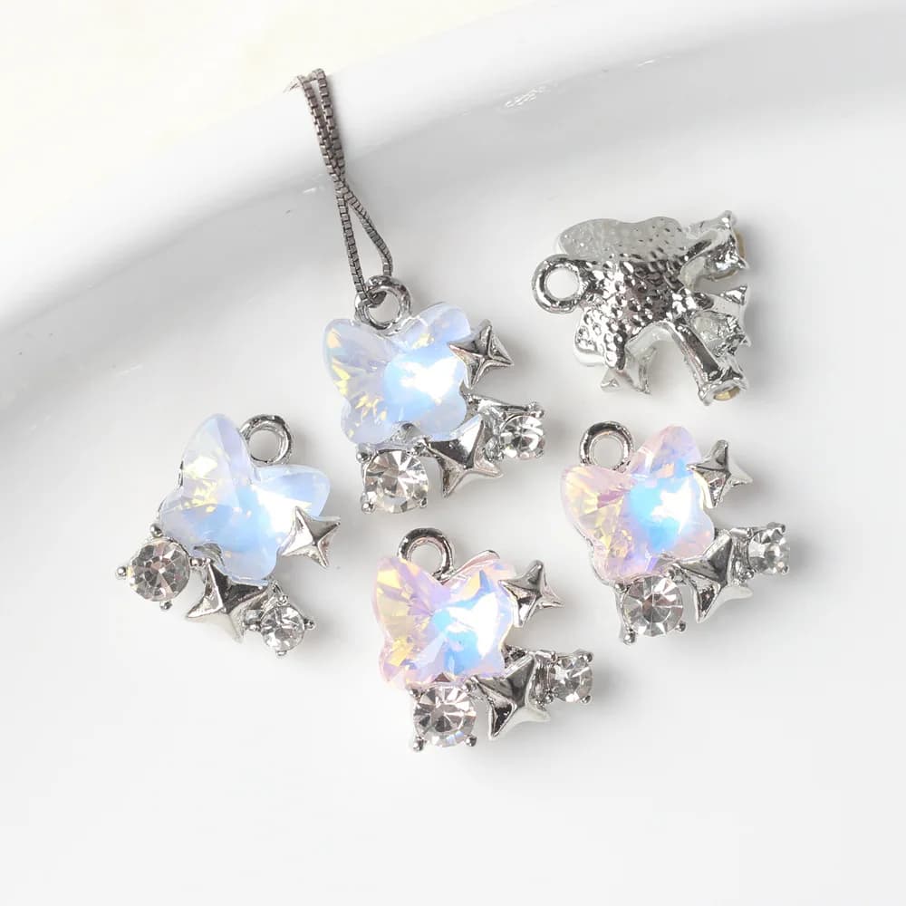 6 pcs/lot 13*16MM In Zinc Alloy Rhinestones Inlaid with Stars Butterfly Pendants and Pendants FAI Necklace by The Earrings Accessories