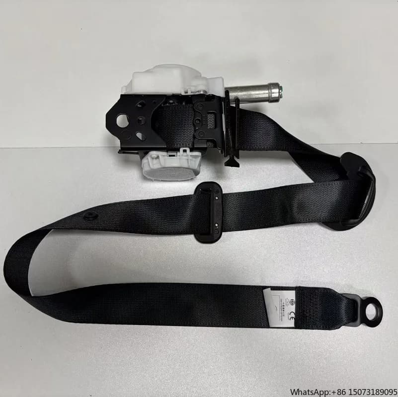China Wholesale 3 Points Seat Belt Car Safety Front Left / Right Seat Belt for 2020 RAV4