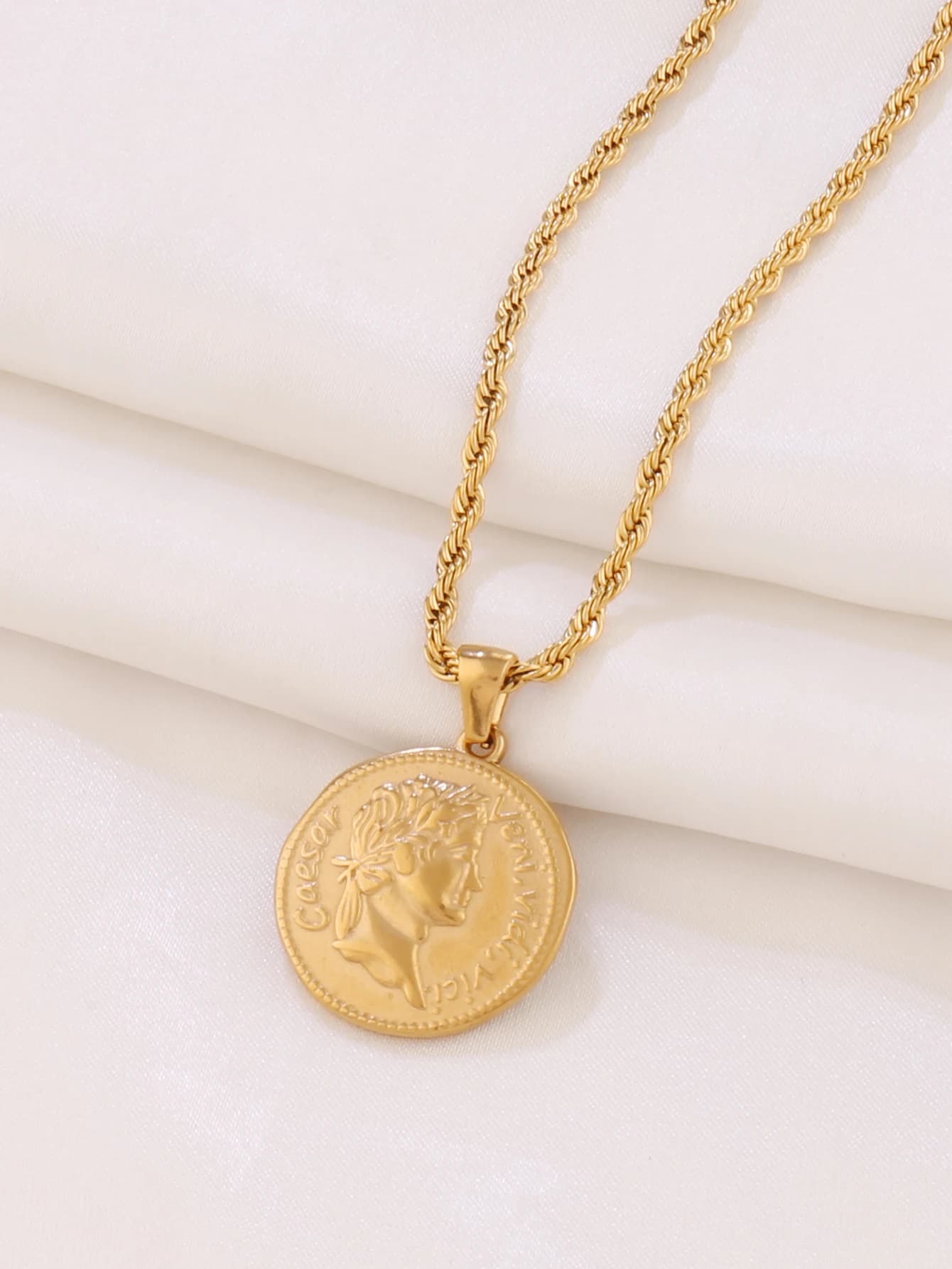 316L Stainless Steel Julius Caesar Pendant Necklace For Women Punk Gold Color Coin Pendant Chain Necklaces Jewelry