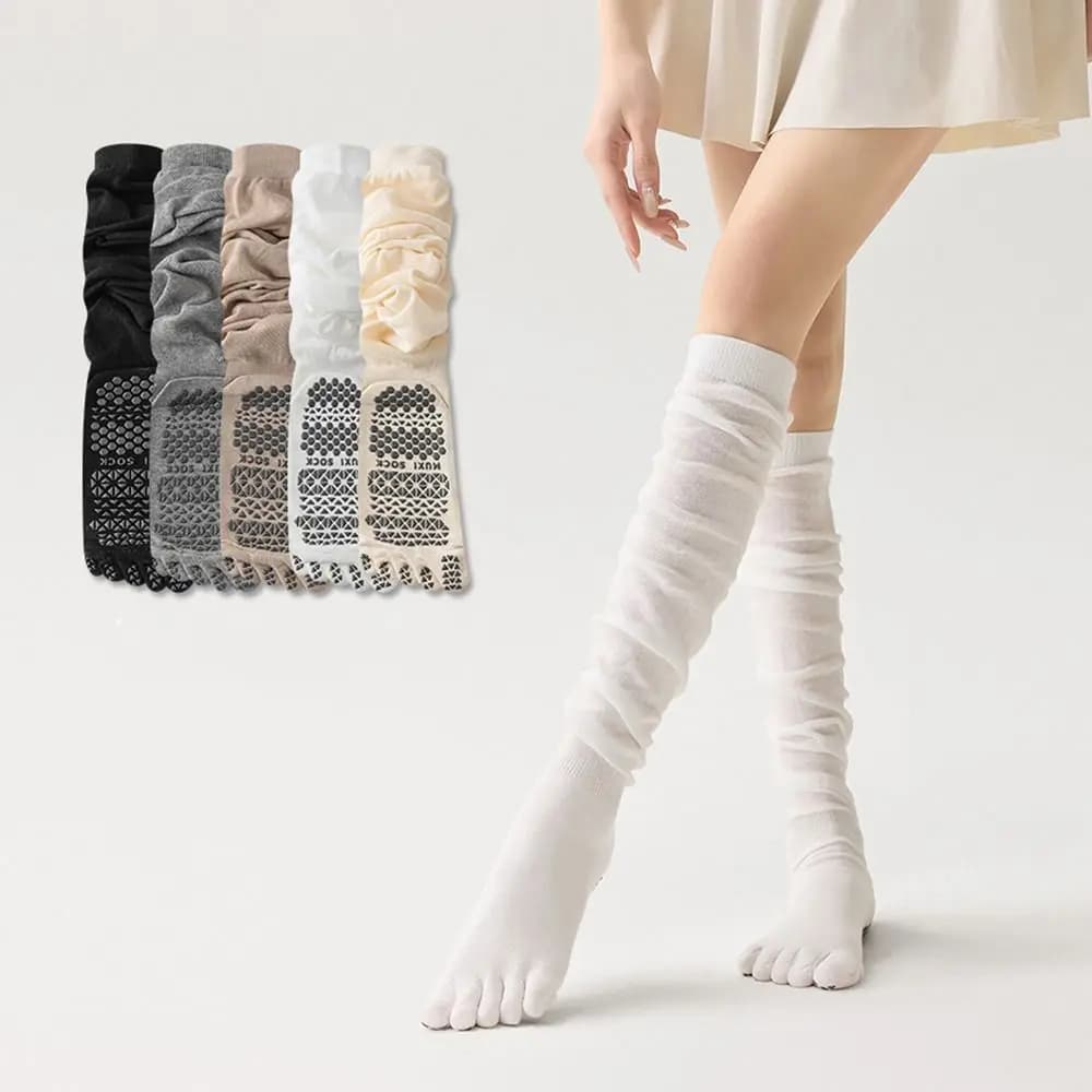 Multicolor Five Finger Yoga Socks Silicone Dots Five Finger Design Anti-Slip Sports Socks Anti-Slip Design High Length
