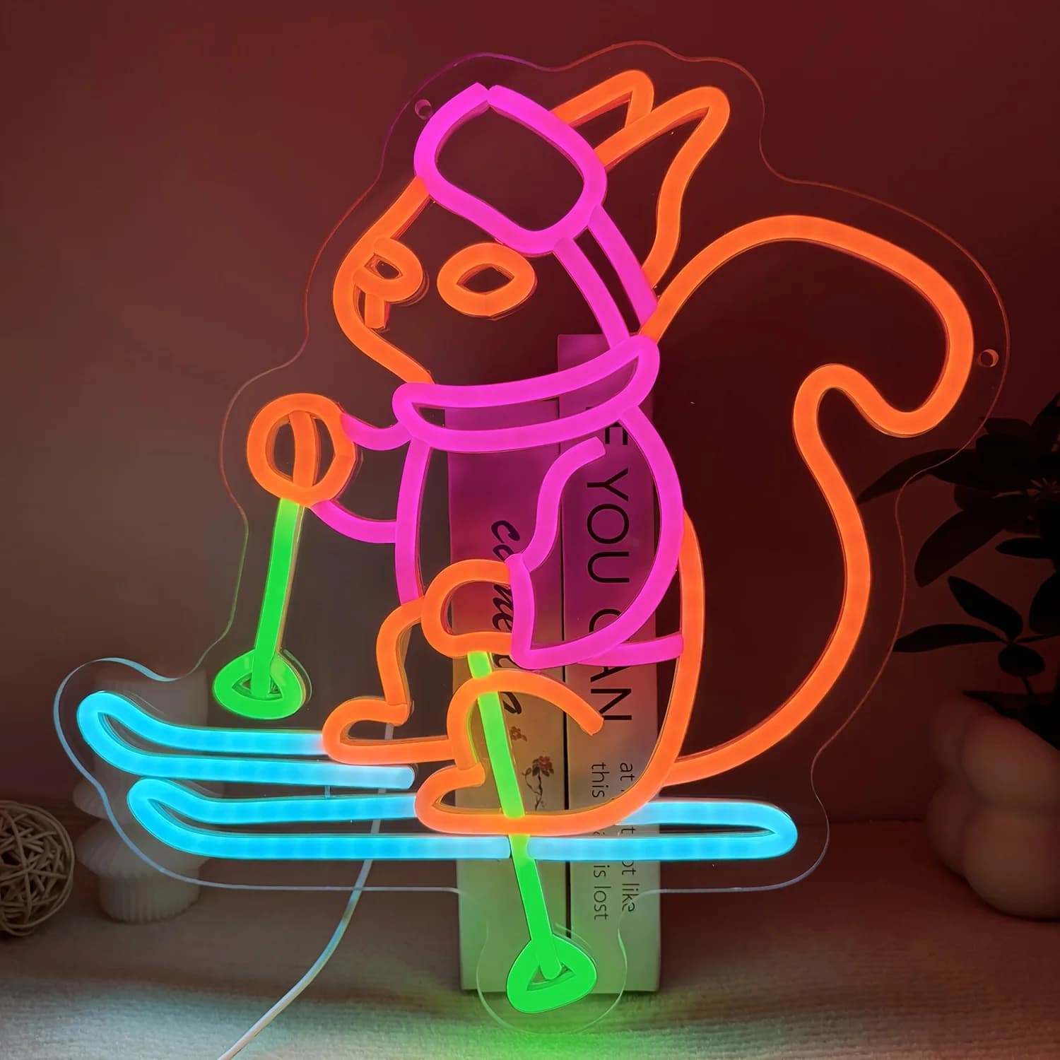 Insegna al neon per sci scoiattolo USB dimmerabile LED Sport invernali Luce al neon per camera da letto Ski Club Negozio di animali Decor Regalo per gli amanti dello sci